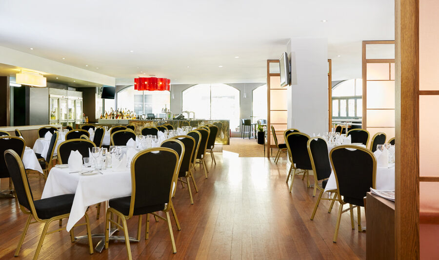 Furama Darling Harbour Hotel