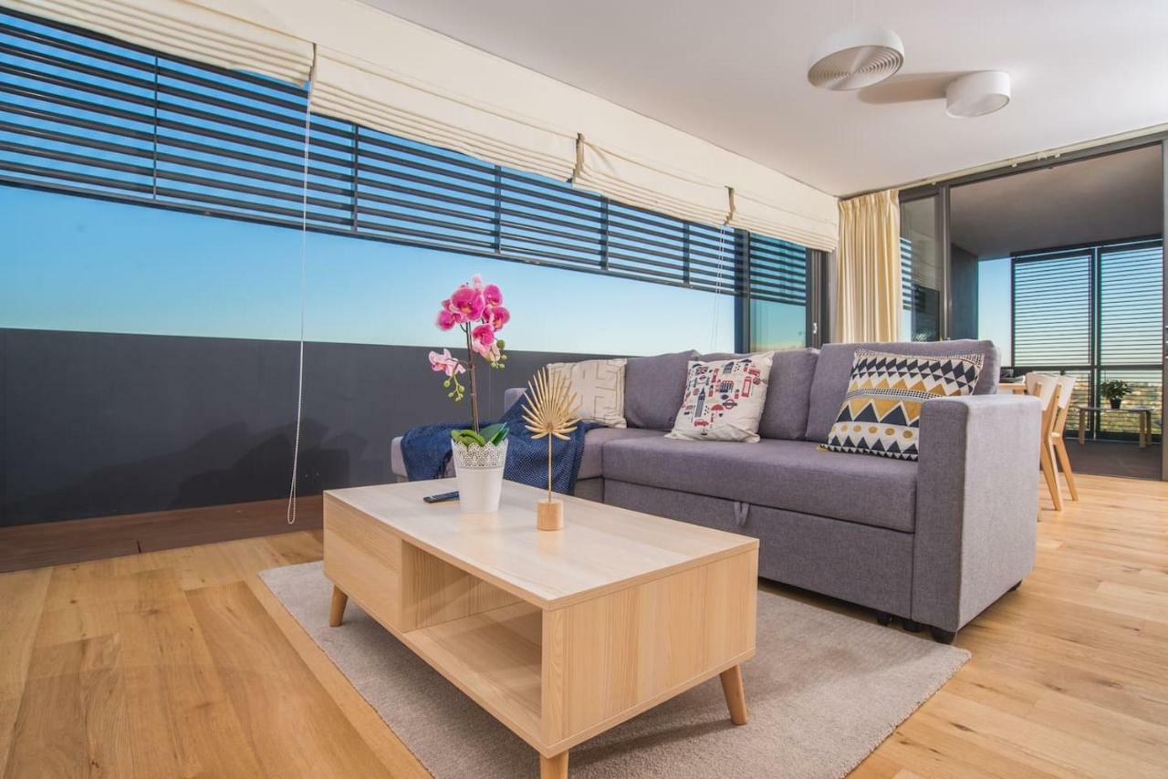 Apartment Peak East 2bed2bath Apt @ryde So Relaxing *