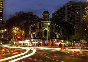 Harry, Ascend Collection Hotel Sydney