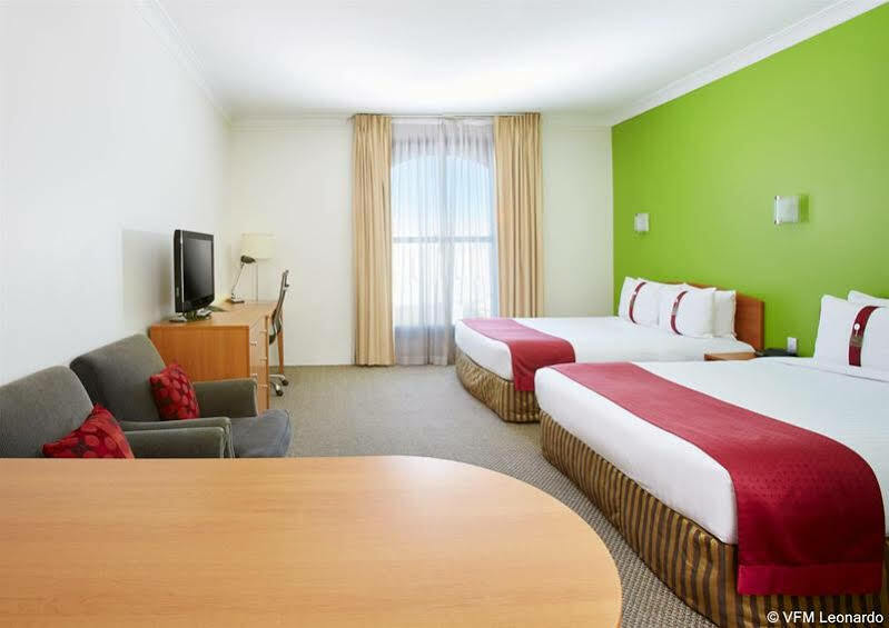 Furama Darling Harbour Hotel