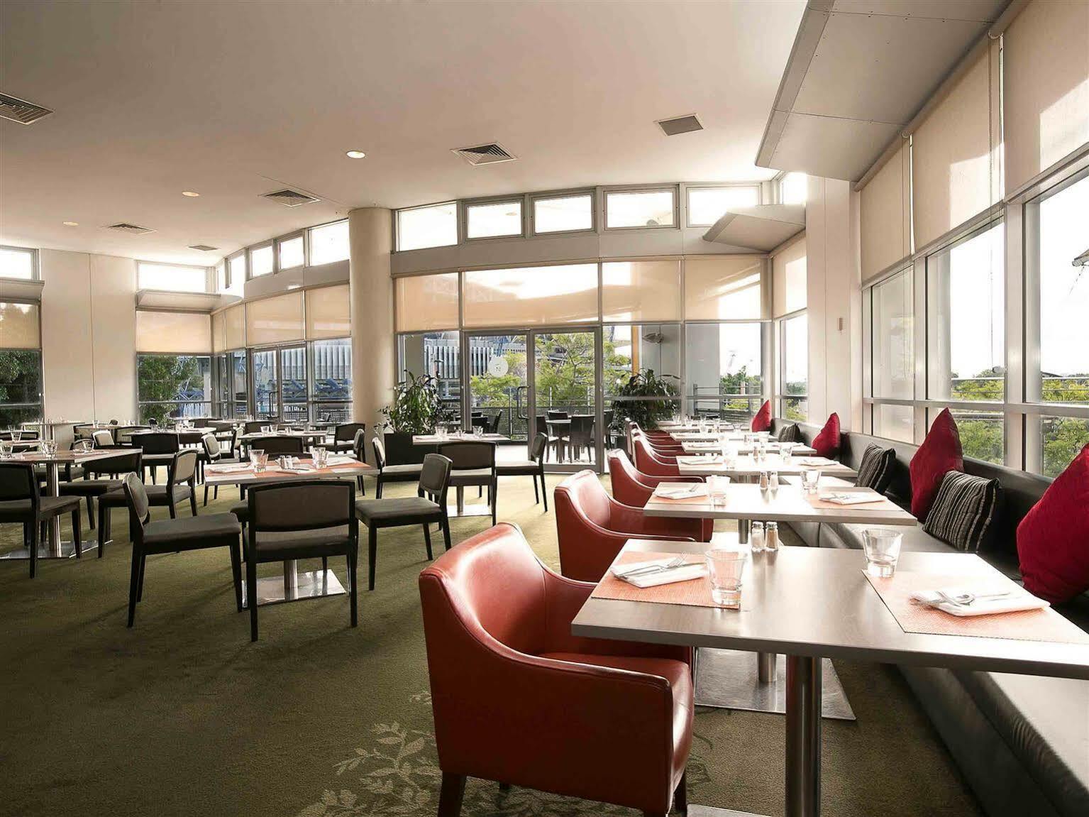 Hotel Ibis Olympic Park Sydney