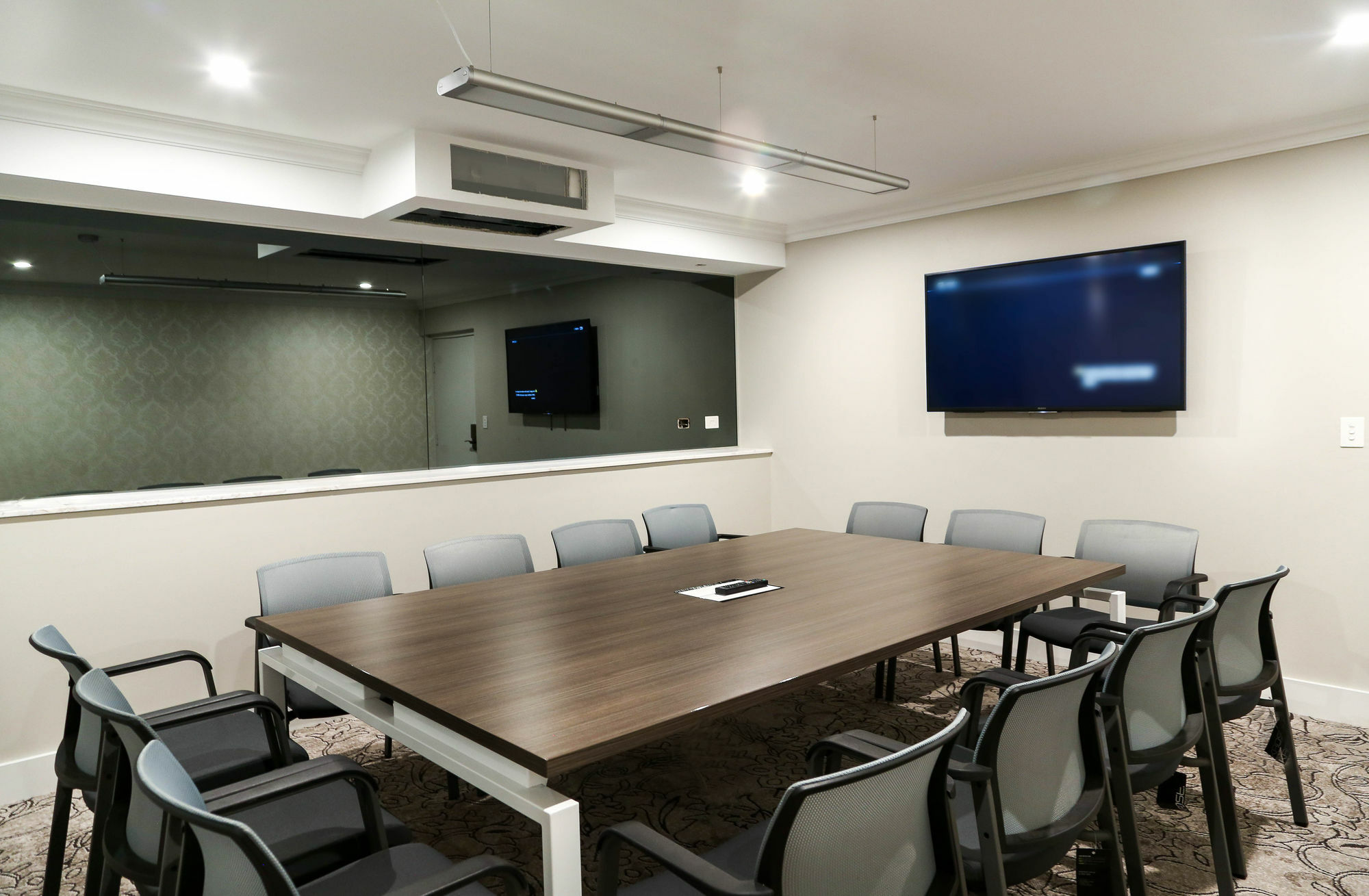 The Lurline Randwick Hotel 4*