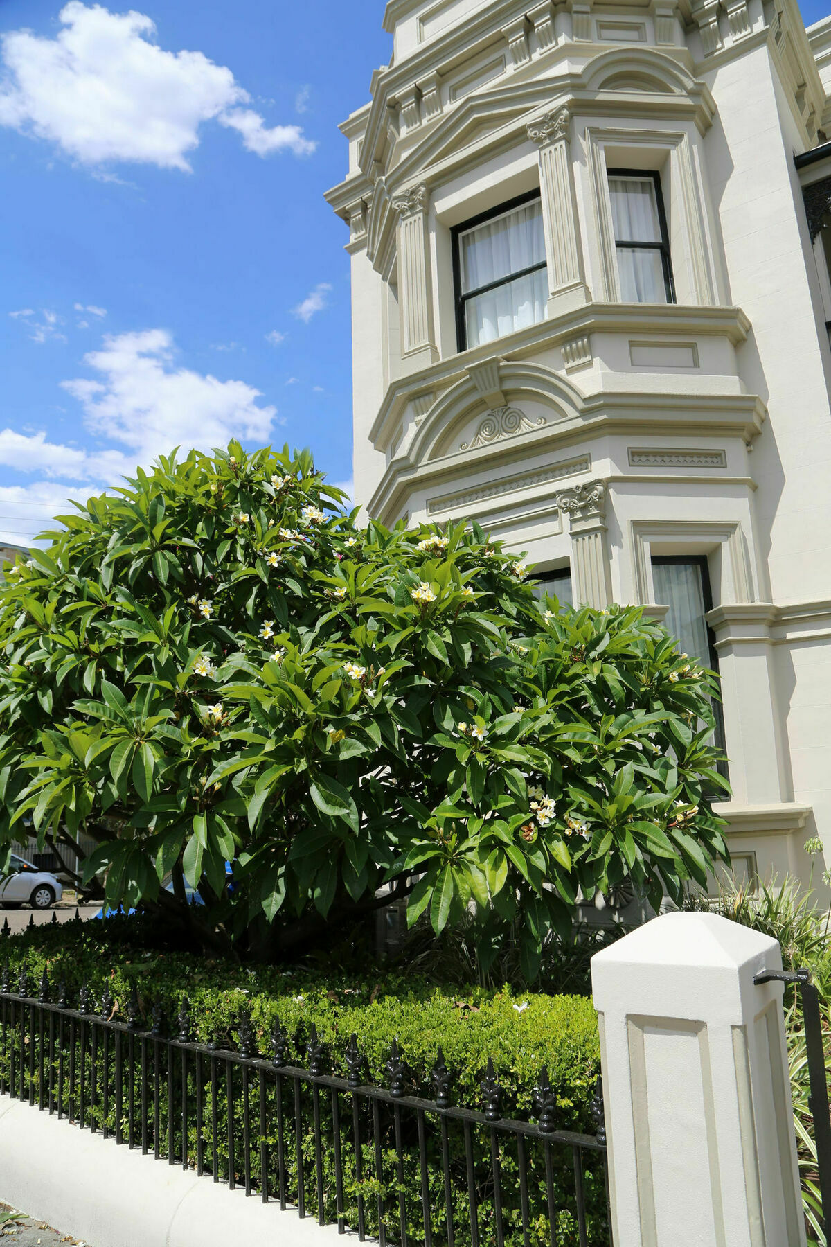 Hotel The Lurline Randwick