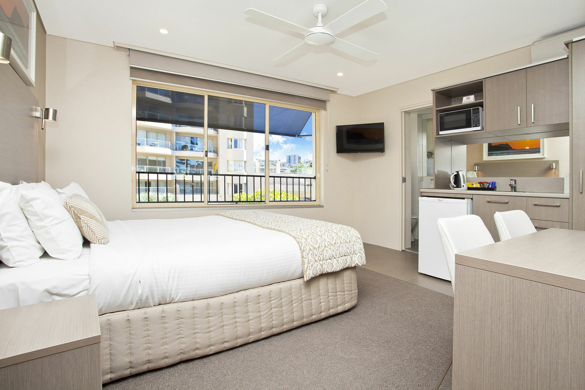 Hotel Manly Paradise & 3*