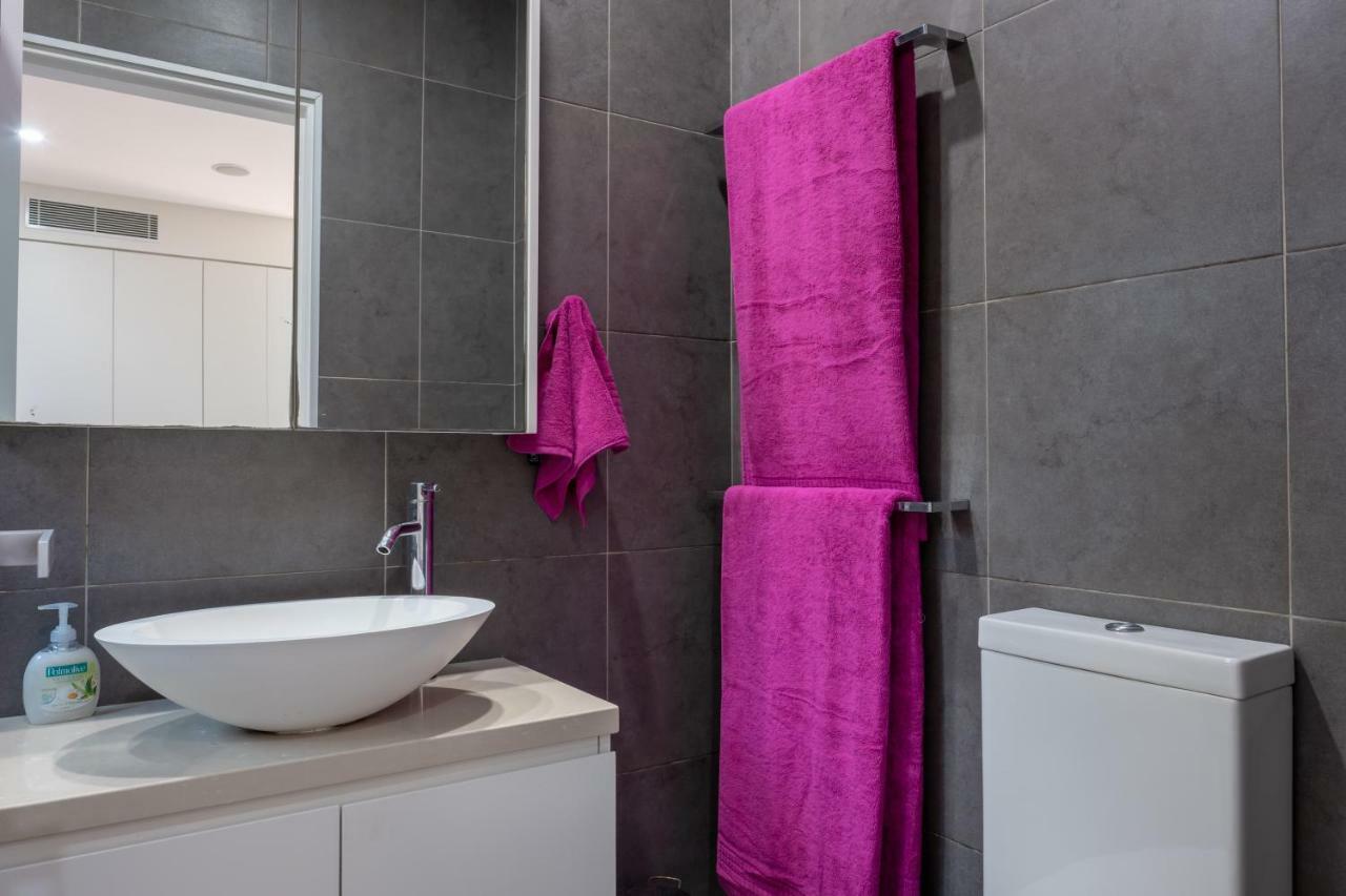 Hideaway Haven, The Cute Place To Put Up Your Feet Apartment