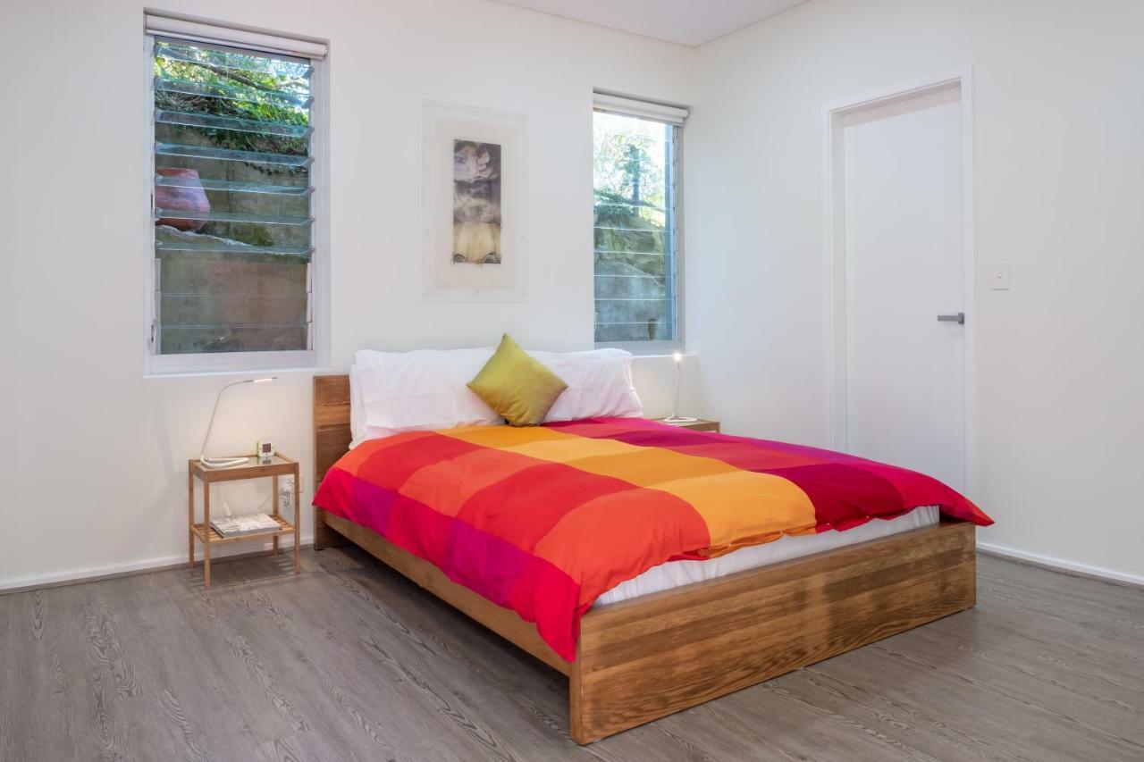 Hideaway Haven, The Cute Place To Put Up Your Feet Apartment *