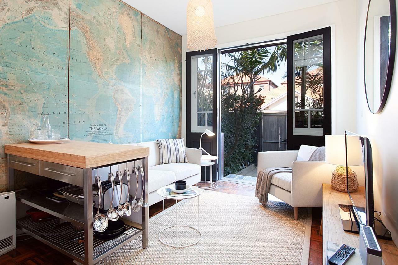 Charming Townhouse Just Steps From The Duplicate Holiday home *