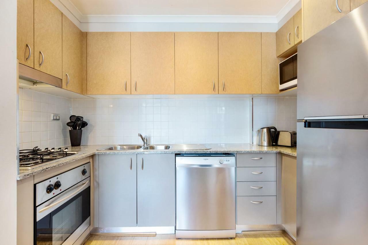 1 Bdrm Surry Hills - Super Location -1012 Elz Apartment