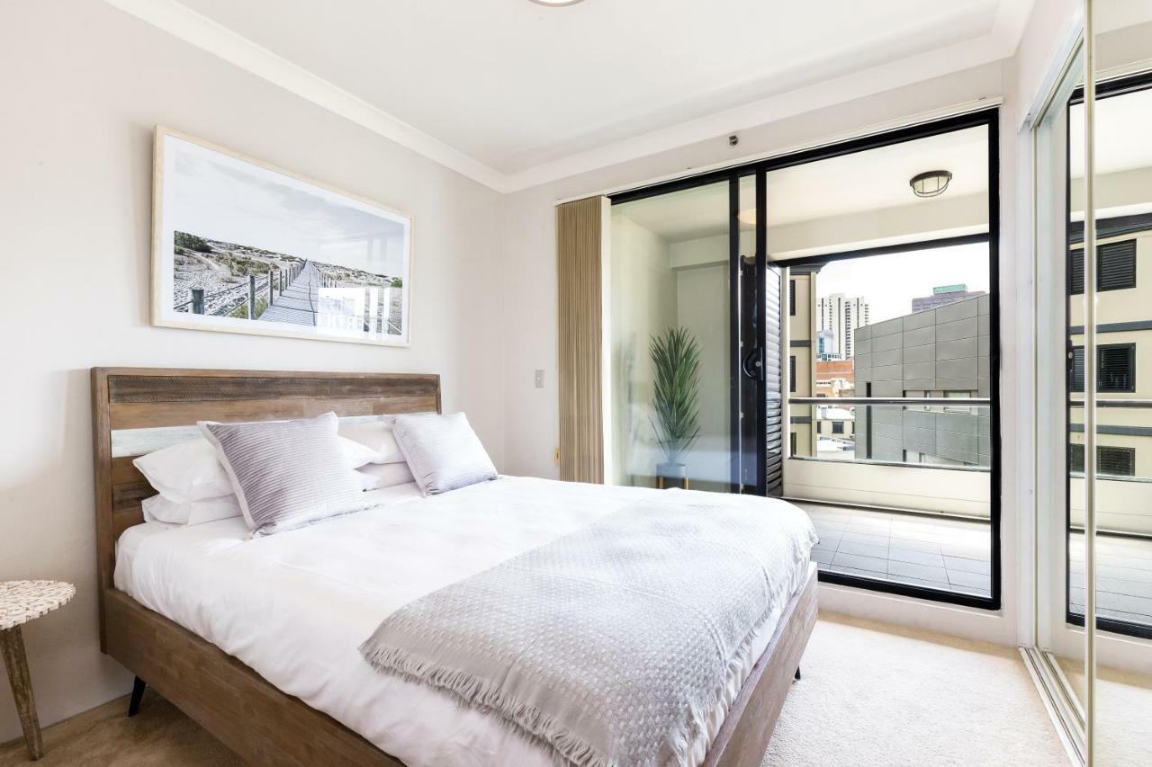 1 Bdrm Surry Hills - Super Location -1012 Elz Apartment Sydney