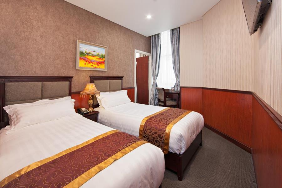 Yehs Cbd Hotel