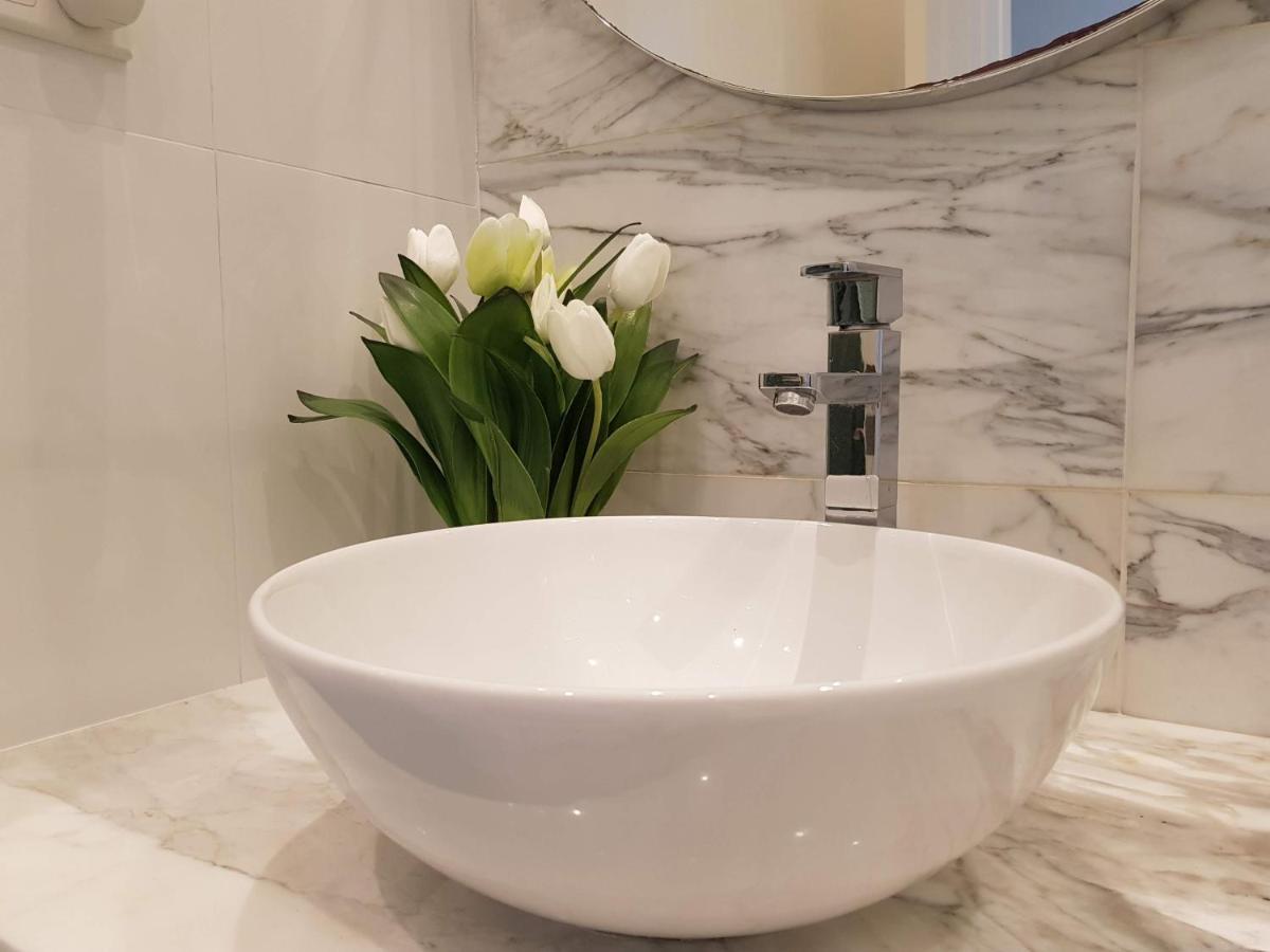 Private - Luxury Mosman Homestay Sydney