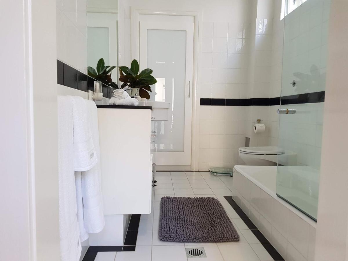 Private - Luxury Mosman Homestay Sydney