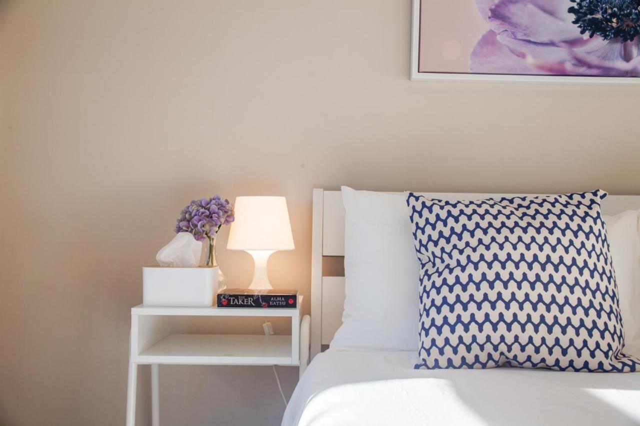 Hoama Properties At Wentworth Point Apartment