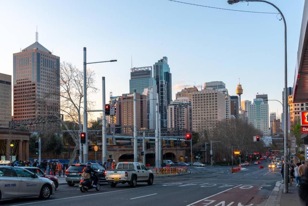 Holiday home Luxe Ensuite Double - Ac - Next To Central&cbd - Near Darling Harbour& Chinatown& Usyd& Uts