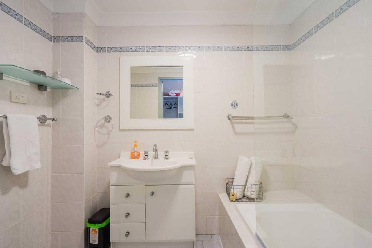 Away From Parramatta Apartment *