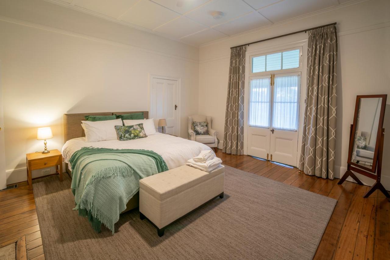 Middle Head Officers Quarters Country house *