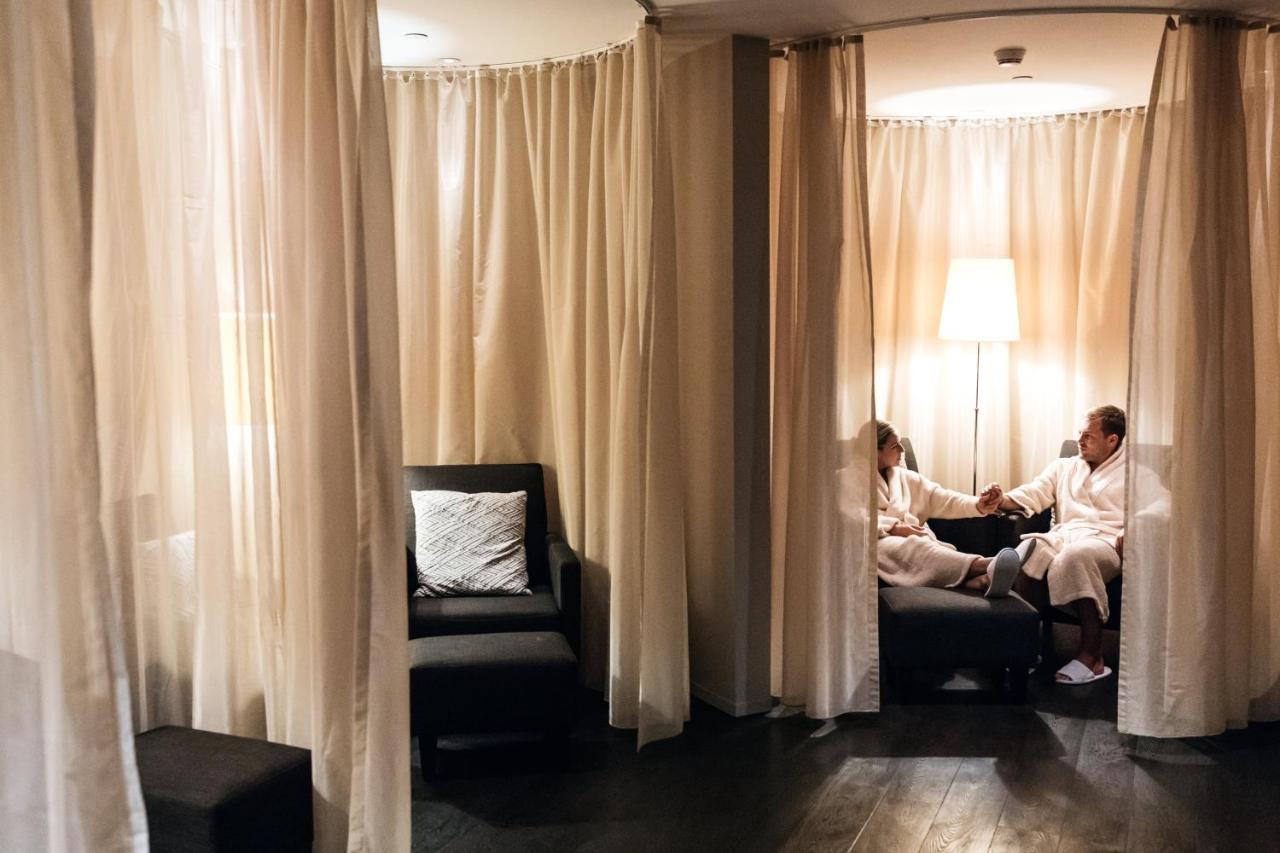 Hotel Shangri-la 5*