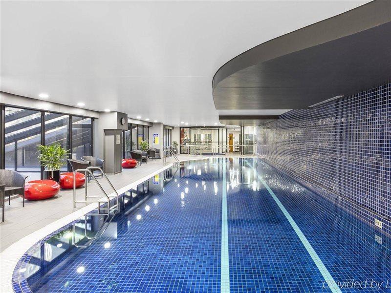 Hotel Meriton Kent Street, 5*