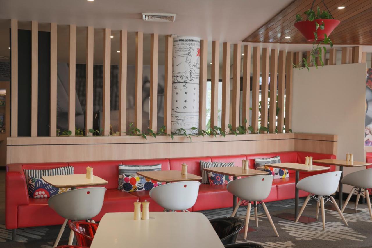 Ibis Airport Hotel