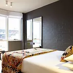Harbour Rocks By Ode Hotels