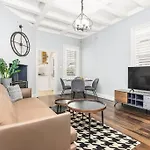 Stunning Two Bedroom In Millers Point 16 High Self- Catering