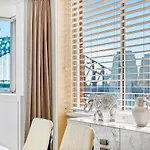 Sydney\'S Landmark Views From Luxury 2Bd Apt