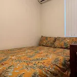 3 Bdr House Close To Train Station, Airport & City