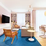 Adina Apartment Hotel Chippendale