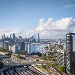 Meriton Suites North Sydney
