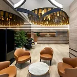 Meriton Suites Pitt Street, Sydney