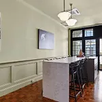 A Luxury Space With Playstation In Darling Harbour