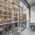 A Chic Studio Right Next To Darling Harbour