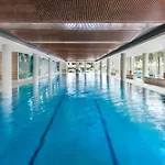 Meriton Suites Waterloo