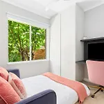 Northern Beaches Garden Hideaway