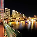 Metro Apartments On Darling Harbour