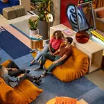 Moxy Sydney Airport