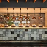 Rydges Australia Square