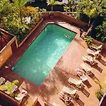 Saville Park Suites