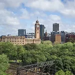 Urban Rest - Elizabeth St Studio