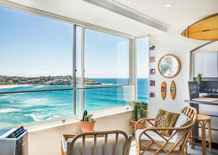 Bondi Cloud Surf House By Sydney Dreams