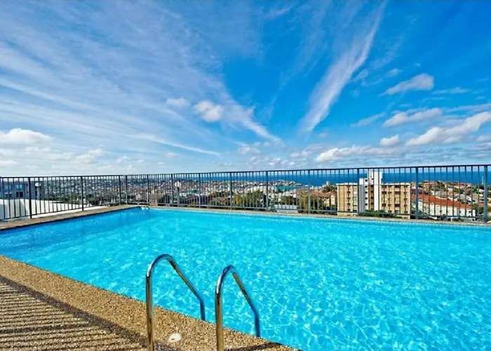 Holidayrento Bondi Beach Ocean View Rooftop Pool