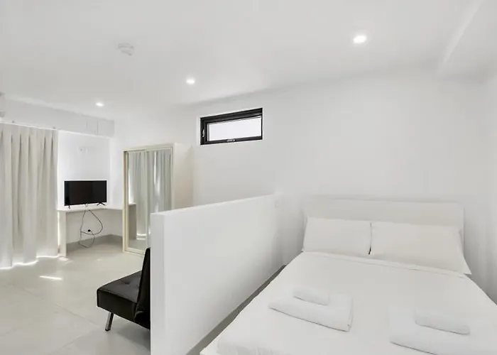 New Studio Apartment In Surry Hills