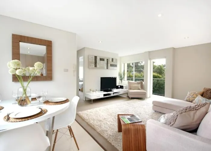 Velly-Modern Light 2Br Moments From Clovelly Beach