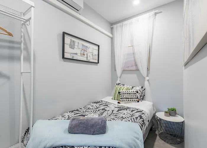 Modern Single Room - Ac - 1Min Walk To Central- Close To Darling Harbour Chinatown Cbd - Shared Bathroom