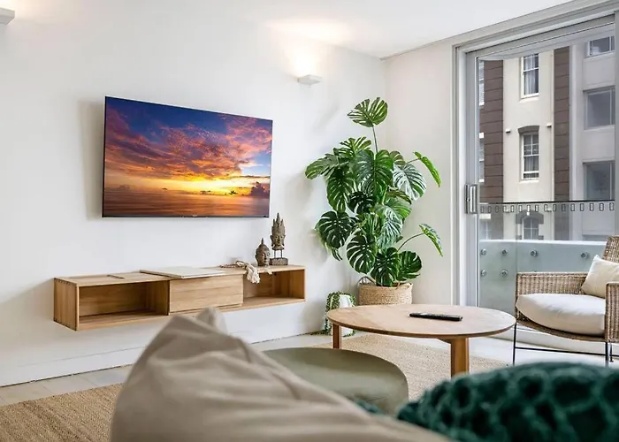 Beach Front Urban 2 Bedrooms