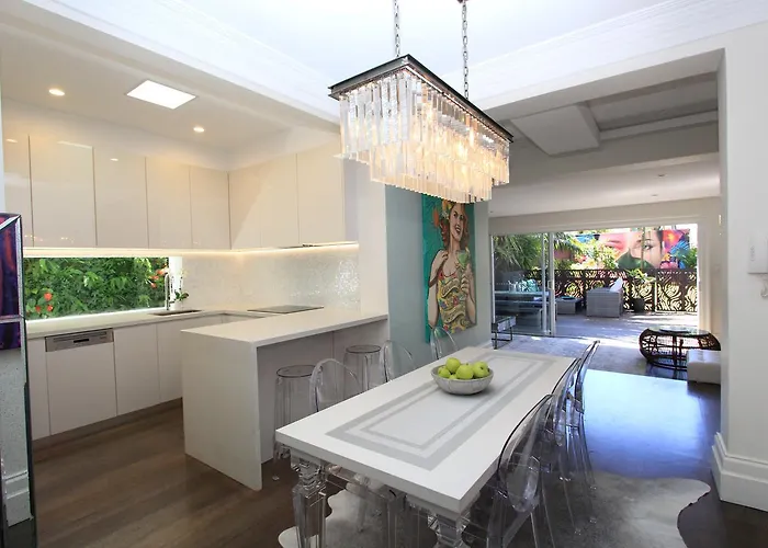 Bondi Oasis Luxury Apartment