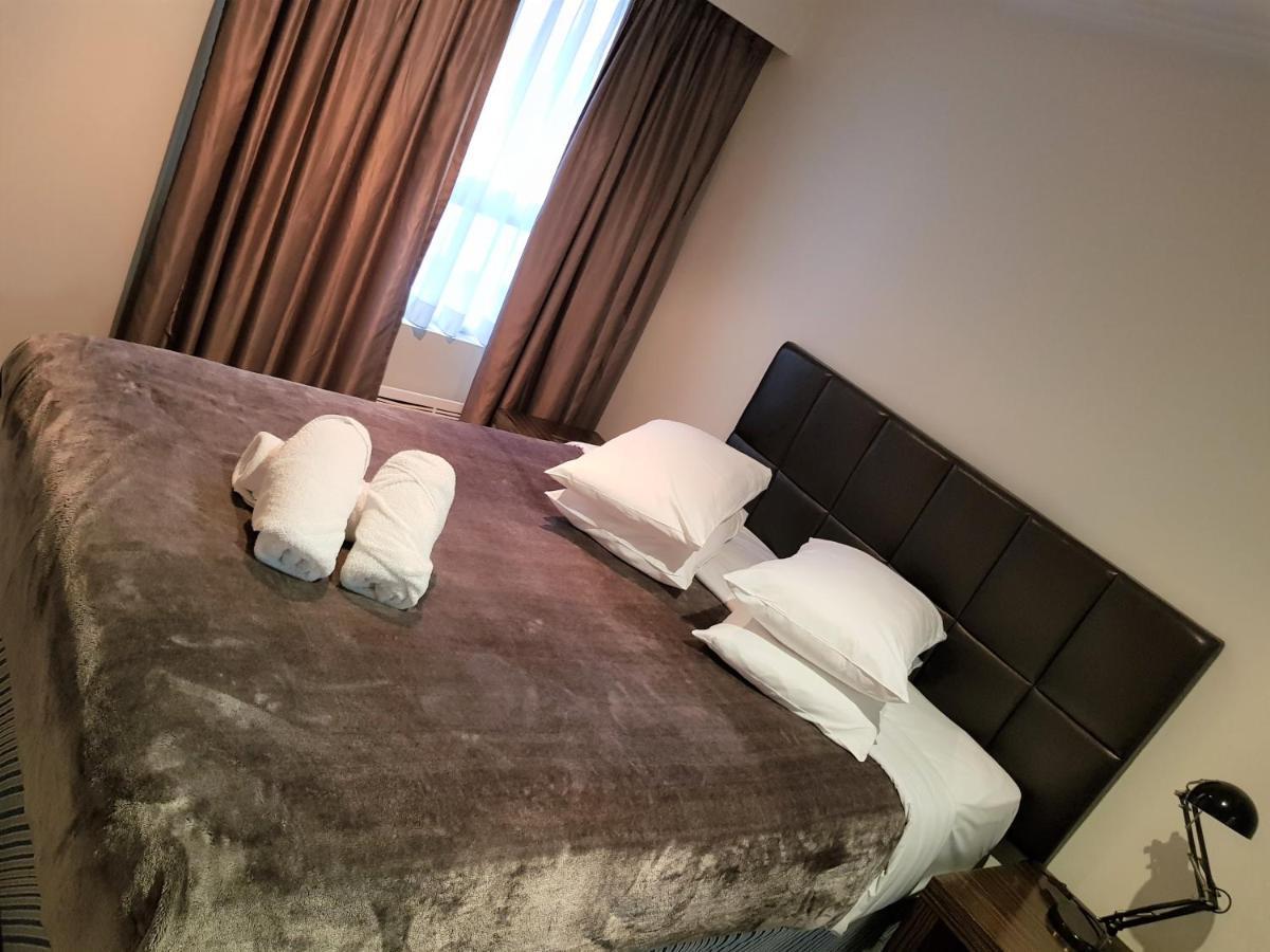 38 Harbour Street Aparthotel *
