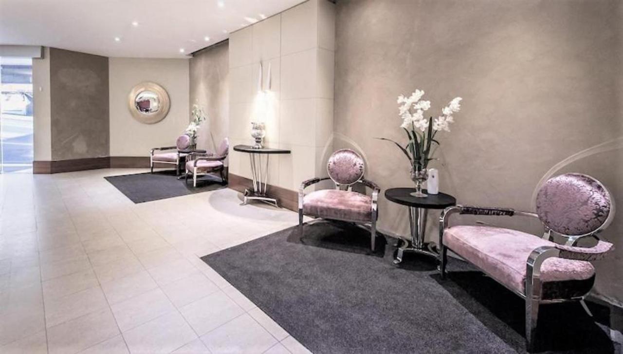 Aparthotel 38 Harbour Street