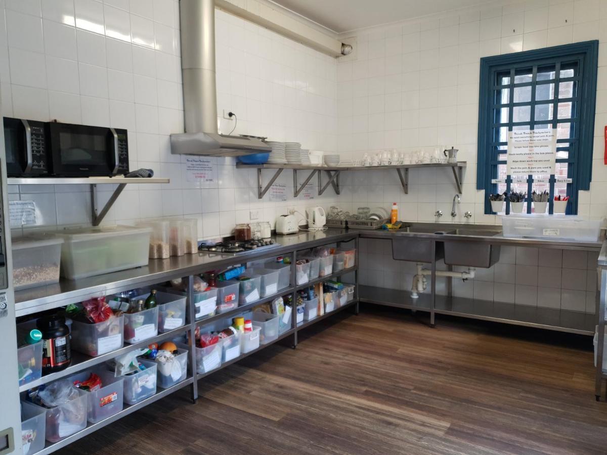 Bondi Backpackers Hostel *