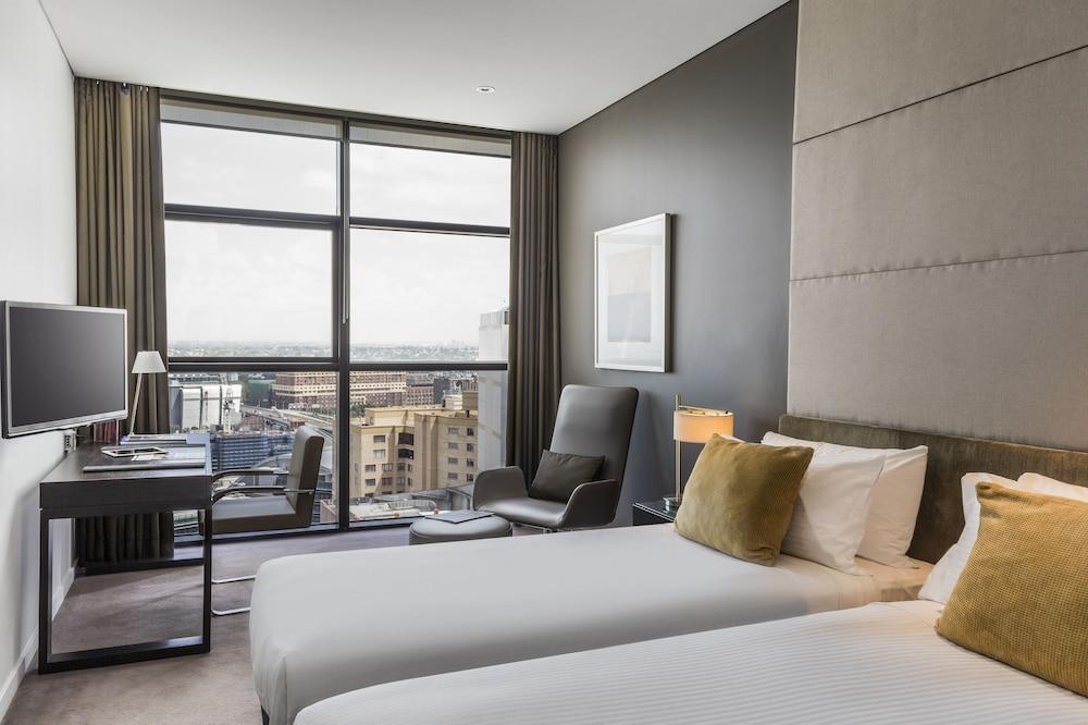 Fraser Aparthotel 5*